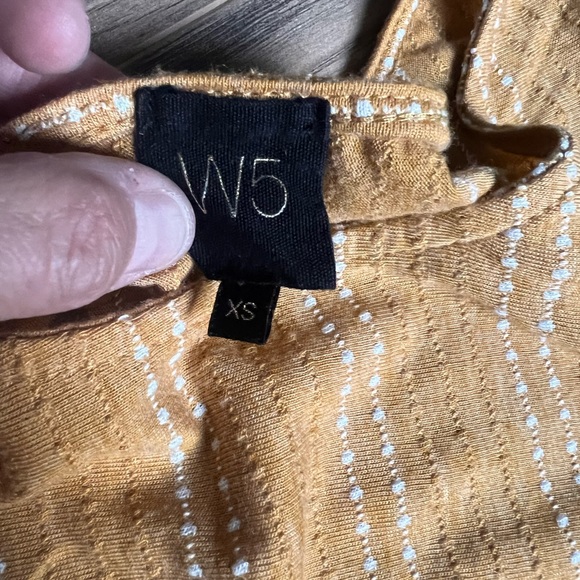 XS Mustard Stripe Top with Front Knot - Picture 4 of 5